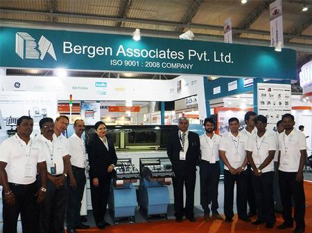 The Bergen Associates team show off the Europlacer iineo platform at the recent Productronica India exhibition. 